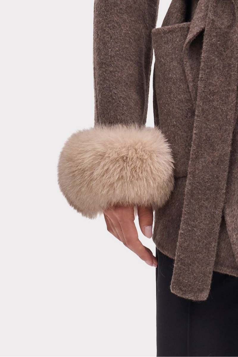 DETACHABLE FUR CUFFS