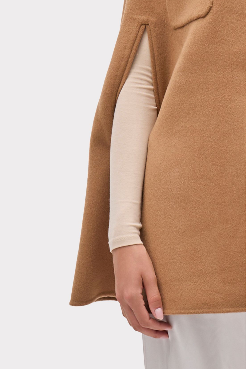 DOUBLE WELT SLEEVE OPENINGS