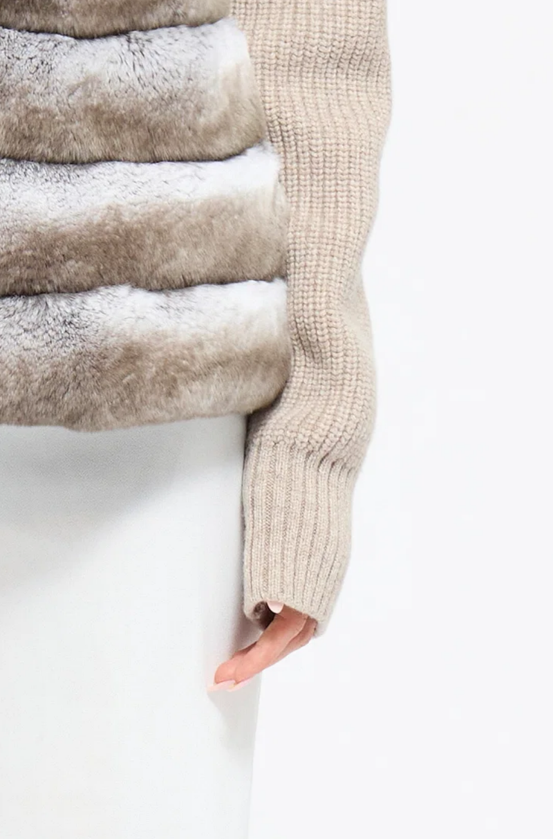 WIDE RIBBED KNIT CUFFS
