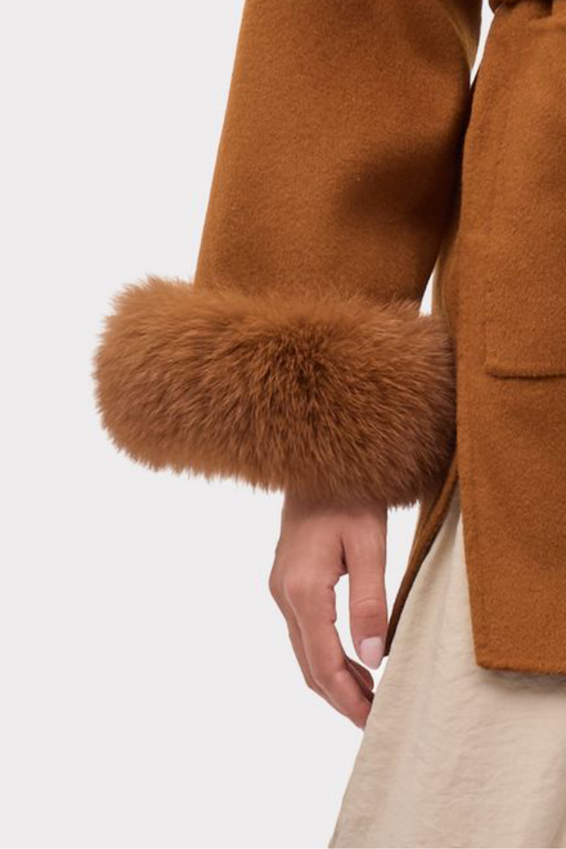 DETACHABLE FUR CUFFS