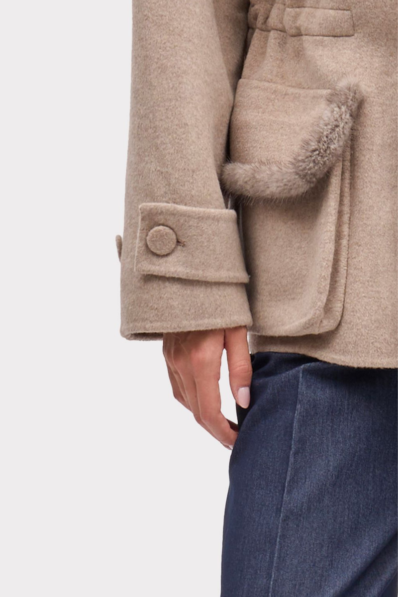 TABBED SLEEVE CUFFS