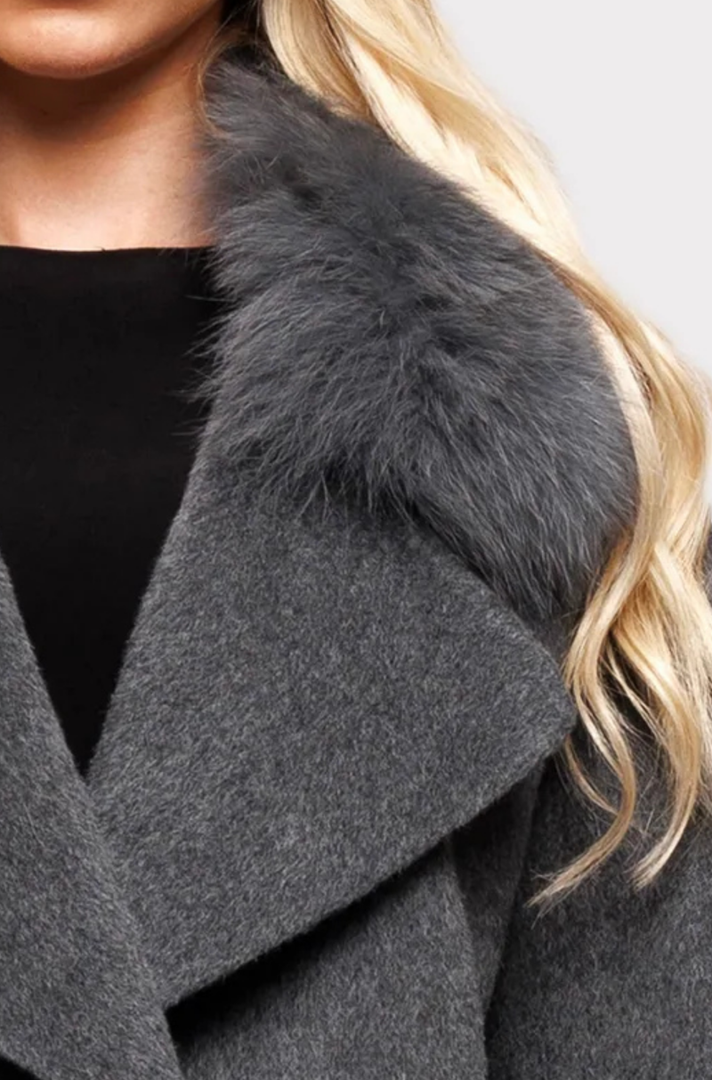 FUR-TRIMMED NOTCH LAPEL