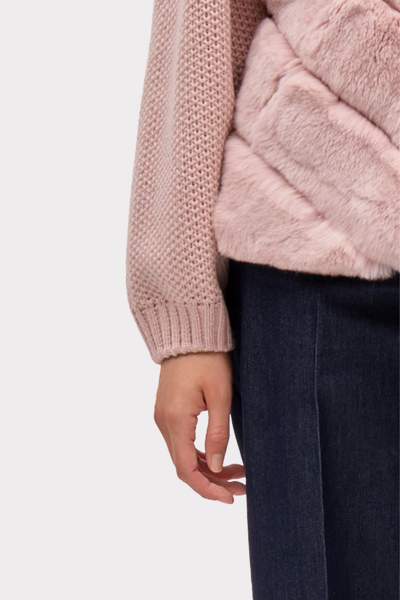 TEXTURED KNIT SLEEVES