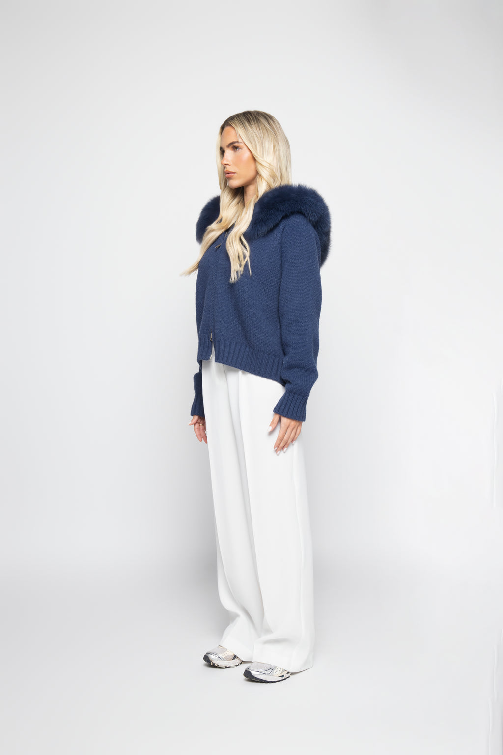 The Cannes - Electric Blue