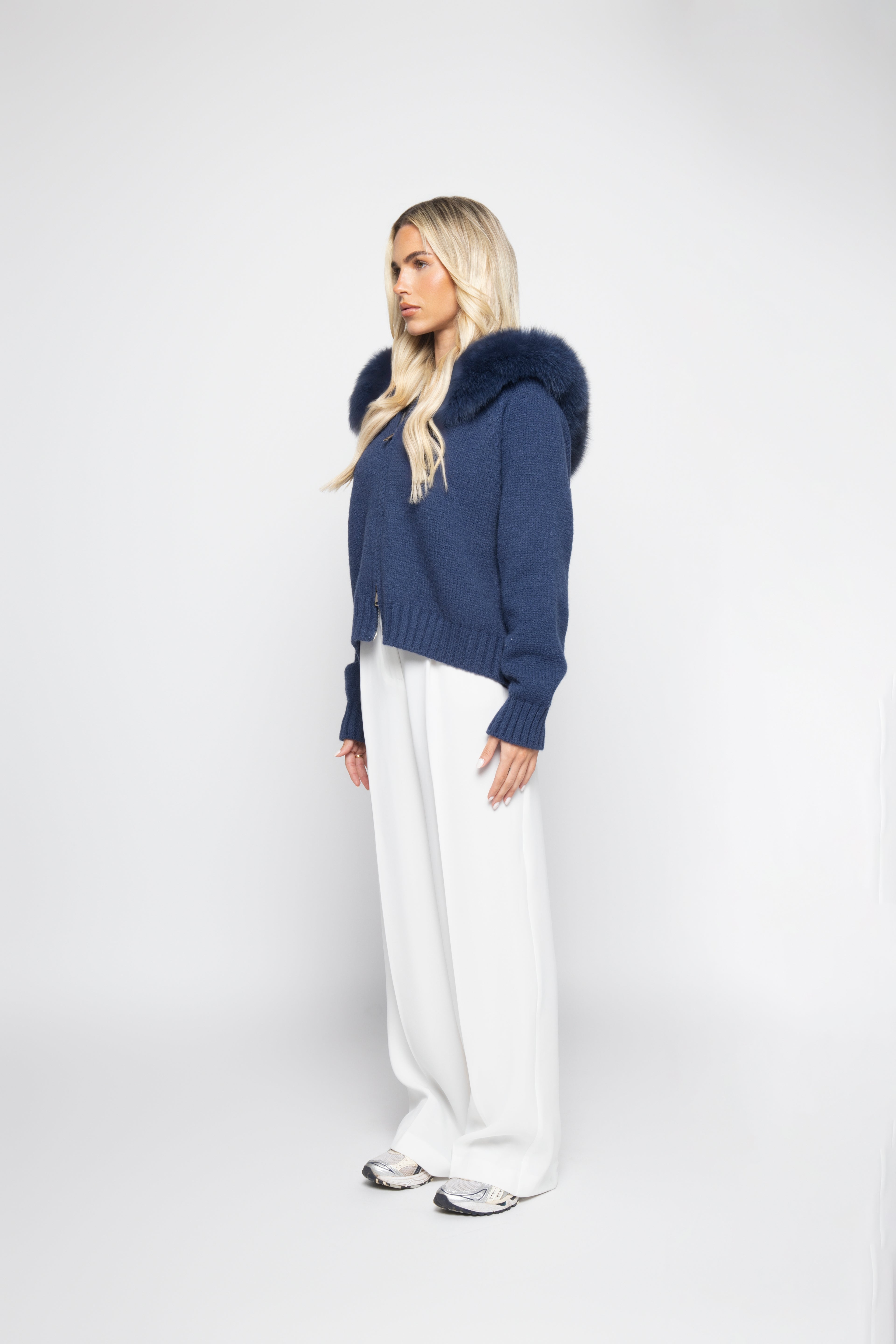 The Cannes - Electric Blue