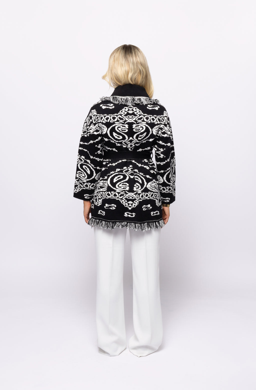 The Como - Black