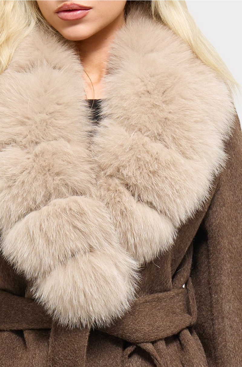 FULL LAYERED FUR COLLAR