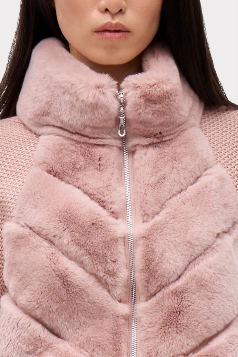 FUR PANEL COLLAR