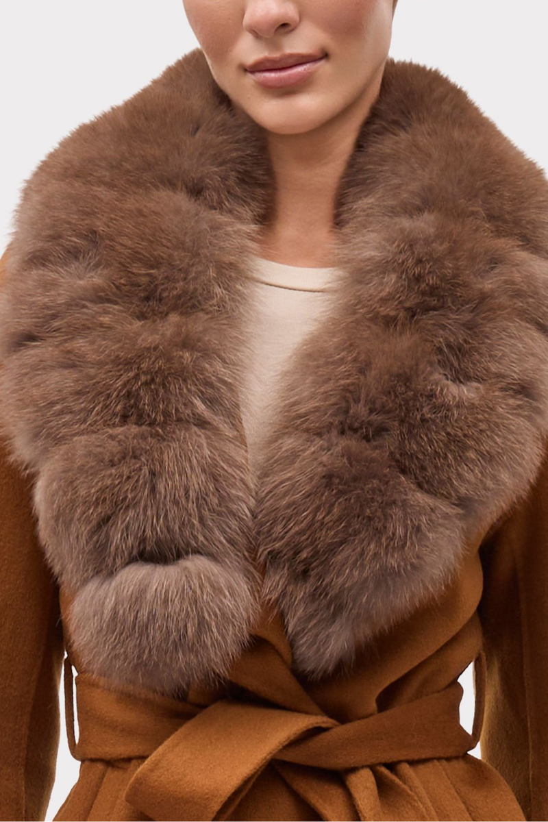 FULL LAYERED FUR COLLAR