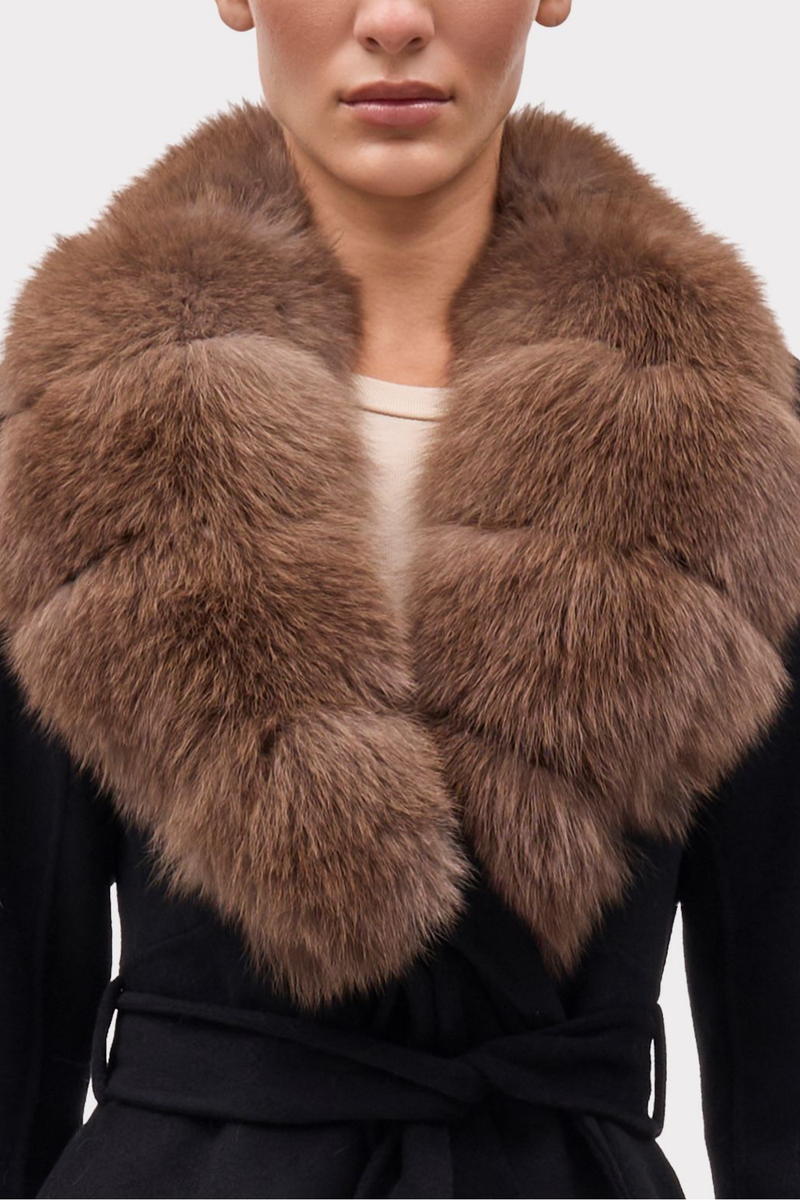 FULL LAYERED FUR COLLAR