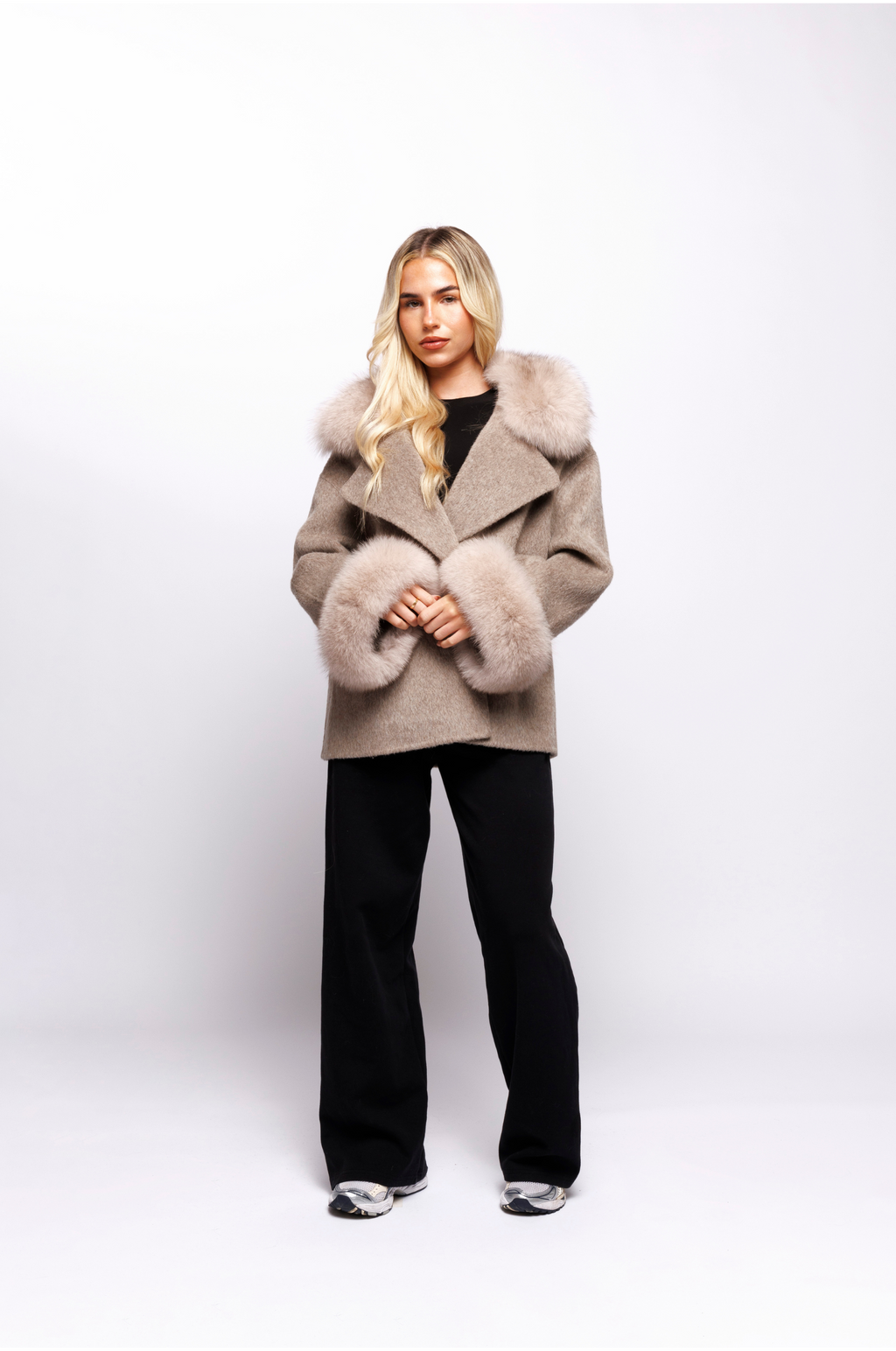 The Claridges - Beige