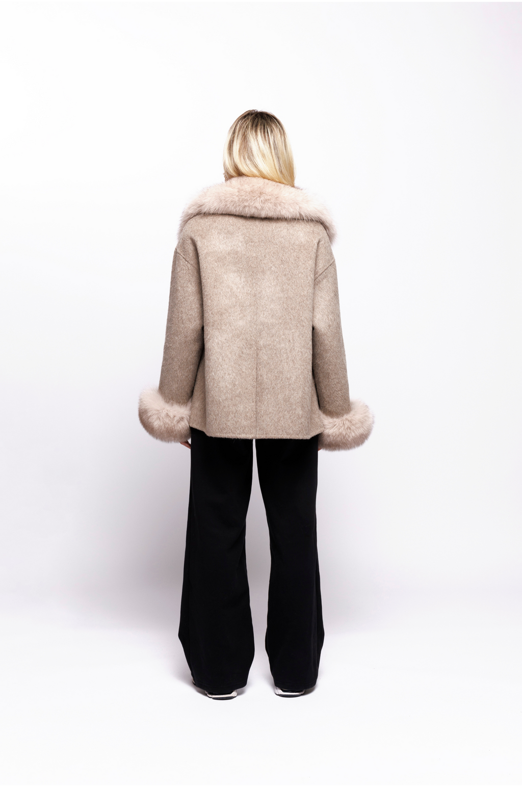 The Claridges - Beige