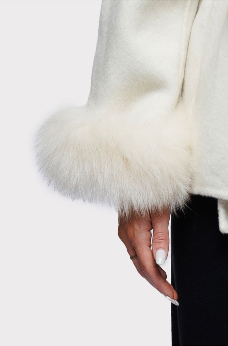 DETACHABLE FUR CUFFS